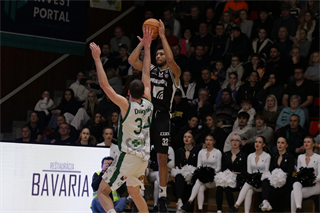 22. kolo Tipos SBL: BC Prievidza - MBK Handlová 100:85 (Ladislav Szibilla)