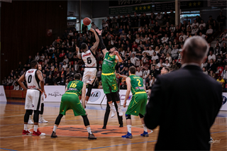 BC Prievidza - BK Levickí Patrioti 68:64 (foto: Vladimír Králik)