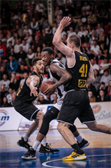 BC Prievidza - BK Inter Bratislava 77:83 (foto: Vladimír Králik)