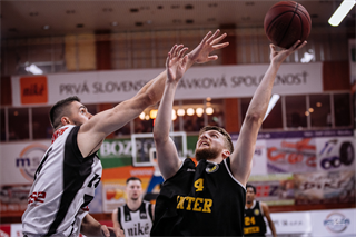 BC Prievidza - BK Inter Bratislava 77:83 (foto: Vladimír Králik)