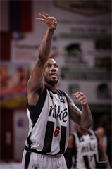 BC Prievidza - BK Inter Bratislava 77:83 (foto: Vladimír Králik)