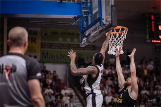 BC Prievidza - BK Inter Bratislava 77:83 (foto: Vladimír Králik)