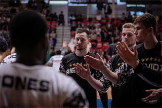 BC Prievidza - BK Inter Bratislava 69:84 (foto: Vladimír Králik)