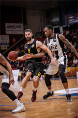 BC Prievidza - BK Inter Bratislava 69:84 (foto: Vladimír Králik)