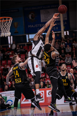 BC Prievidza - BK Inter Bratislava 69:84 (foto: Vladimír Králik)