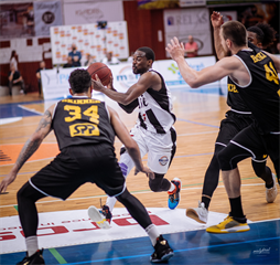 BC Prievidza - BK Inter Bratislava 69:84 (foto: Vladimír Králik)