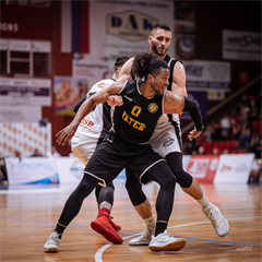 BC Prievidza - BK Inter Bratislava 69:84 (foto: Vladimír Králik)
