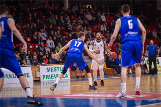 9. kolo Eurovia SBL: BC Prievidza -VŠEMvs Karlovka Bratislava 70:59 (1. fotogaléria)