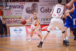 9. kolo Eurovia SBL: BC Prievidza -VŠEMvs Karlovka Bratislava 70:59 (1. fotogaléria)