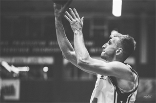 9. kolo Eurovia SBL: BC Prievidza -VŠEMvs Karlovka Bratislava 70:59 (1. fotogaléria)