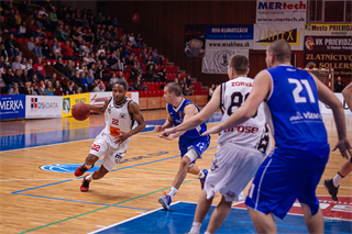 9. kolo Eurovia SBL: BC Prievidza -VŠEMvs Karlovka Bratislava 70:59 (1. fotogaléria)