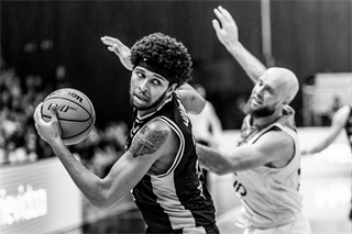 5. zápas štvrťfinále Tipos SBL: BC Prievidza - Nitra Blue Wings 84:87 (Vladimír Králik)	