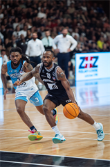 5. zápas štvrťfinále Tipos SBL: BC Prievidza - Nitra Blue Wings 84:87 (Vladimír Králik)	