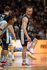 5. zápas štvrťfinále Tipos SBL: BC Prievidza - Nitra Blue Wings 84:87 (Vladimír Králik)	