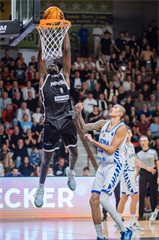 Kvalifikácia Európskeho pohára FIBA: BC Prievidza - Cibona Záhreb 101:94 (Vladimír Králik)