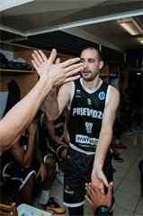 Kvalifikácia Európskeho pohára FIBA: BC Prievidza - Cibona Záhreb 101:94 (Vladimír Králik)