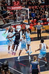 3. kolo TIPOS SBL: BC Prievidza - Nitra Blue Wings 72:74 (Vladimír Králik)