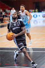 3. kolo TIPOS SBL: BC Prievidza - Nitra Blue Wings 72:74 (Vladimír Králik)