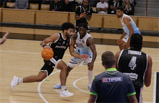 3. kolo TIPOS SBL: BC Prievidza - Nitra Blue Wings 72:74 (Ladislav Szibilla)	