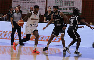 Európsky pohár FIBA: BC Prievidza - Keravnos BC 82:68 (Ladislav Szibilla)