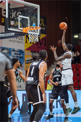 Európsky pohár FIBA: BC Prievidza - Keravnos BC 82:68 (Vladimír Králik)	
