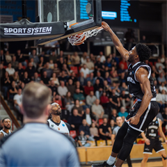 Európsky pohár FIBA: BC Prievidza - Keravnos BC 82:68 (Vladimír Králik)	