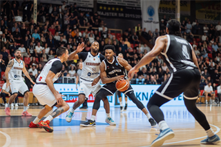Európsky pohár FIBA: BC Prievidza - Keravnos BC 82:68 (Vladimír Králik)	