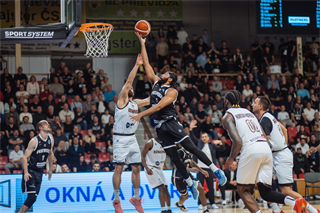Európsky pohár FIBA: BC Prievidza - Keravnos BC 82:68 (Vladimír Králik)	