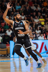 Európsky pohár FIBA: BC Prievidza - Keravnos BC 82:68 (Vladimír Králik)	
