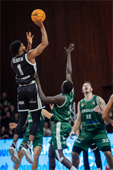 7. kolo TIPOS SBL: BC Prievidza - MBK Handlová 79:61 (Vladimír Králik)	