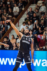 7. kolo TIPOS SBL: BC Prievidza - MBK Handlová 79:61 (Vladimír Králik)	