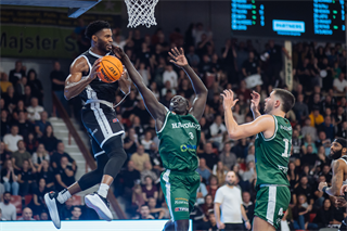 7. kolo TIPOS SBL: BC Prievidza - MBK Handlová 79:61 (Vladimír Králik)	