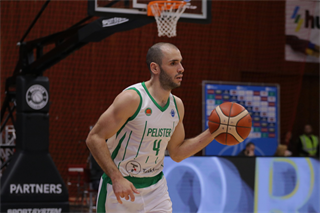 Európsky pohár FIBA: BC Prievidza : Pelister Bitola 97:82 (Ladislav Szibilla)	