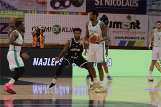 Európsky pohár FIBA: BC Prievidza : Pelister Bitola 97:82 (Ladislav Szibilla)	
