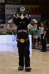 Európsky pohár FIBA: BC Prievidza : Pelister Bitola 97:82 (Ladislav Szibilla)	