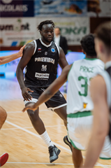 Európsky pohár FIBA: BC Prievidza - Pelister Bitola 97:82 (Vladimír Králik)	