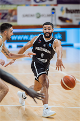 Európsky pohár FIBA: BC Prievidza - Pelister Bitola 97:82 (Vladimír Králik)	