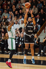Európsky pohár FIBA: BC Prievidza - Pelister Bitola 97:82 (Vladimír Králik)	