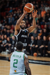Európsky pohár FIBA: BC Prievidza - Pelister Bitola 97:82 (Vladimír Králik)	