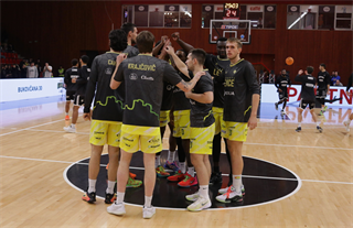 9. kolo TIPOS SBL: BC Prievidza : Patrioti Levice 86:92 (Ladislav Szibilla)	