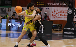 9. kolo TIPOS SBL: BC Prievidza : Patrioti Levice 86:92 (Ladislav Szibilla)	