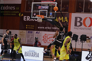 9. kolo TIPOS SBL: BC Prievidza : Patrioti Levice 86:92 (Ladislav Szibilla)	