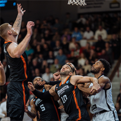 Európsky pohár FIBA: BC Prievidza - Cedevita Záhreb 83:64 (Vladimír Králik)	