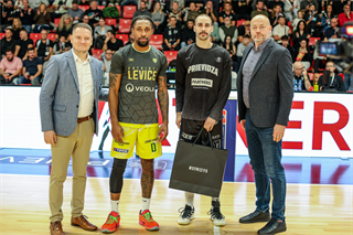 9. kolo TIPOS SBL: BC Prievidza - Patrioti Levice 86:92 (Michal Huba)	