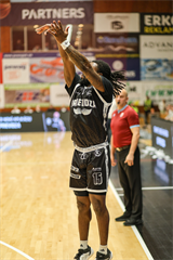 9. kolo TIPOS SBL: BC Prievidza - Patrioti Levice 86:92 (Michal Huba)	