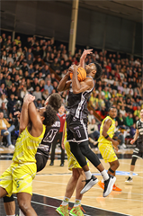9. kolo TIPOS SBL: BC Prievidza - Patrioti Levice 86:92 (Michal Huba)	