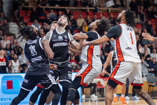 Dohrávka 1. kola TIPOS SBL: BC Prievidza - BC Komárno 69:68 (Vladimír Králik)