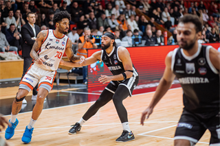 Dohrávka 1. kola TIPOS SBL: BC Prievidza - BC Komárno 69:68 (Vladimír Králik)