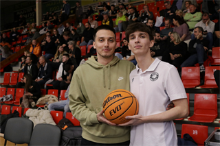 Dohrávka 1. kola TIPOS SBL: BC Prievidza : BC Komárno 69:68 (Ladislav Szibilla)	