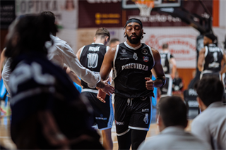 Predohrávka 13. kola TIPOS SBL: BC Prievidza - Spišskí Rytieri 104:99 (Vladimír Králik)